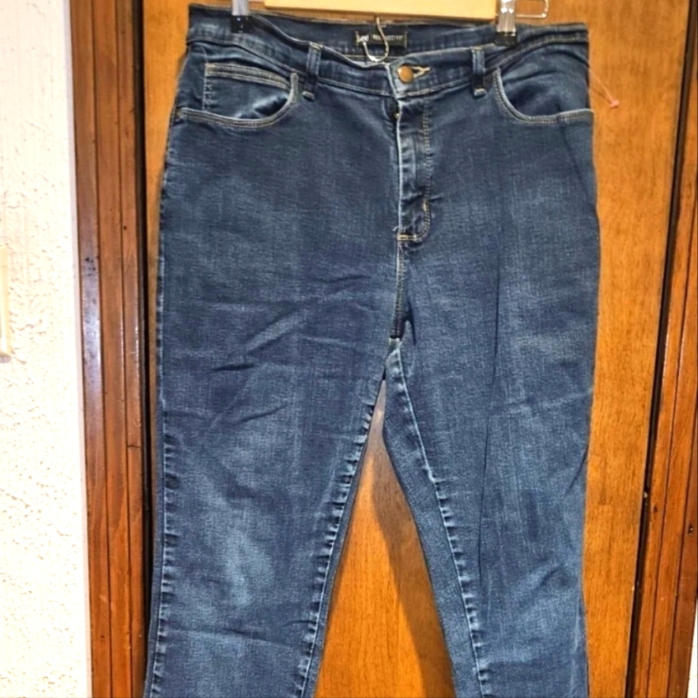 Lee Relaxed Fit Women's Jeans Size 10 Short Petite/ 10 Curvy Petite Dark Wash